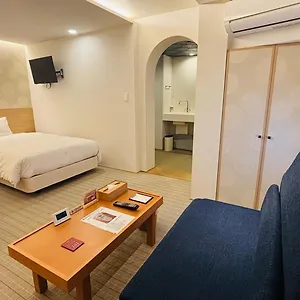 Resi Hachi Apartamento