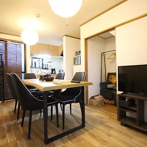 Trad Kyomachiya Apartment